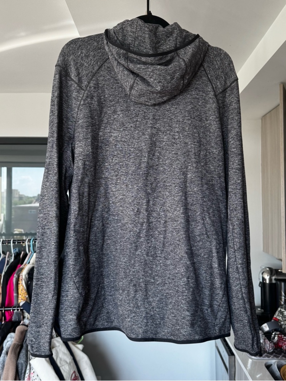 Lululemon Men's Heathered Black Surge Warm Full Zip Hoodie - Size L - Picture 11 of 13